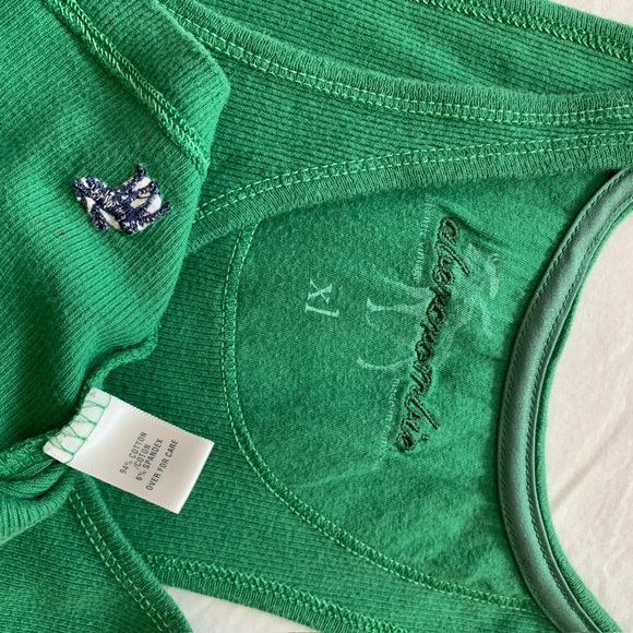 Abercrombie Ribbed Green Tank Top Juniors - Picture 13 of 15